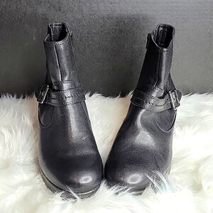 SALVIA‎ Cable Sheep Nappa Black Ankle Buckle Booties Size 11.5